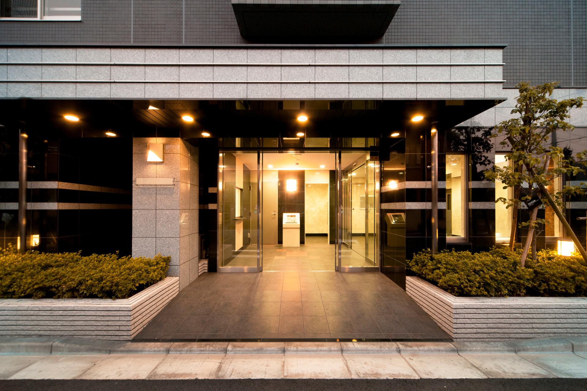 防犯対策工事 | 岡山のリフォームなら株式会社カラーコーディネイト・タイヨー